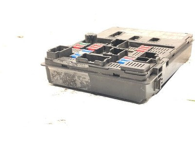 2013-15 Nissan Versa Power Supply Control Module Engine Compartment 284B7 1Hr0c