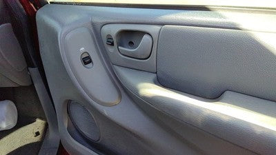 04-07 Town & Country Passenger Right Front Inside Door Trim Panel Only Gray D5
