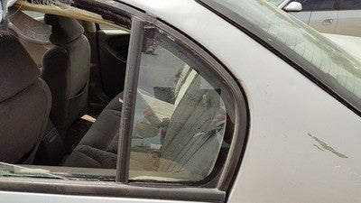 1997-2005 Chevy Malibu Driver Left Rear Vent Window Back Door Glass With Frame