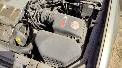 00-03 Cadillac Deville Dts Complete Air Intake Filter Box Housing With Tube 4.6L