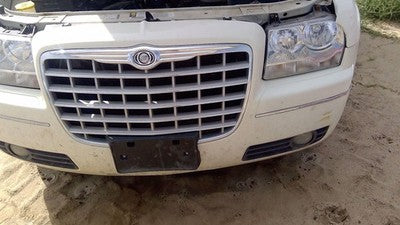 2005-2010 Chrysler 300 Front Bumper Cover Assembly Oem White Pwg 4805773Ad
