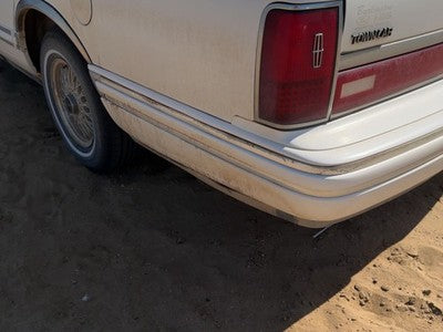 1991-1994 Lincoln Town Car Rear Bumper Cover Assembly Oem Back White Wt