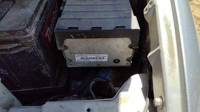 2005 Chrysler Town & Country Multifunction Control Module Computer With Fuse Box