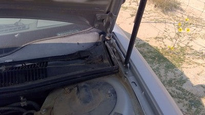 1988-1997 Cutlass 2 Door Driver Left Hood Hinge Assembly Oem Silver