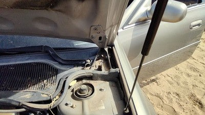 2000-2005 Cadillac Deville Dts Driver Left Hood Hinge Assembly Oem Shale 156