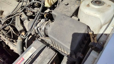 1997-2003 Chevy Malibu Complete Air Intake Filter Box Housing With Tube Oem 3.1L