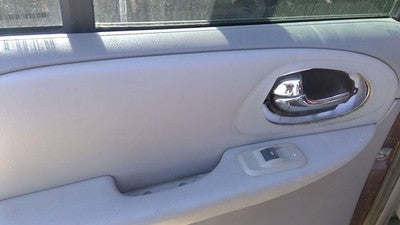 05-09 Trail Blazer Driver Left Rear Inside Door Trim Panel Only Back Gray 28H