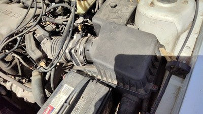 1997-2003 Chevy Malibu Complete Air Intake Filter Box Housing With Tube Oem 3.1L