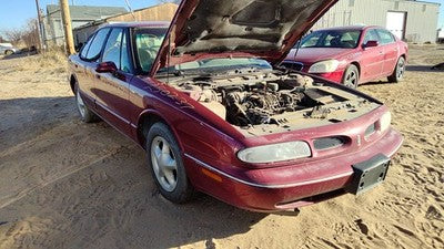 1994-1996 Olds 88 Passenger Right Rear Power Window Regulator With Motor Back