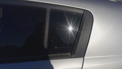 2010-2016 Kia Sportage Driver Left Rear Vent Window Back Door Glass With Frame