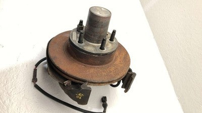 Ford Explorer Driver Left Front Spindle Steering Knuckle With Wheel Hub