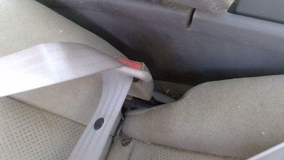2002 Nissan Maxima Passenger Right Front Seat Belt Buckle Receiver Oem