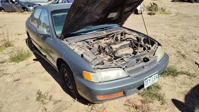 94-97 Honda Accord Passenger Right Front Spindle Steering Knuckle With Wheel Hub