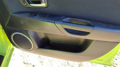 2004-06 Mazda 3 Passenger Right Front Inside Door Trim Panel Only Oem Black
