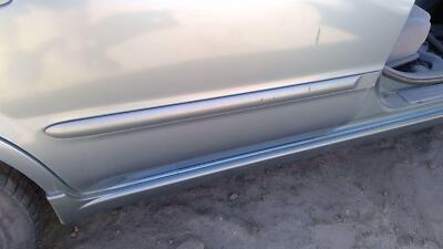 2002 2003 Nissan Maxima Passenger Right Rear Moulding From Door Back Trim Strip