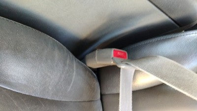 02-04 Trail Blazer Driver Left Front Seat Belt Buckle Receiver Dark Pewter 922