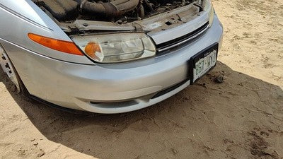 2000-2002 Saturn L100 Front Bumper Cover Assembly Oem Silver 12U 21019621