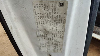 1987-1995 Gmc Safari Fuel Vapor Canister Oem Charcoal Housing 17092175