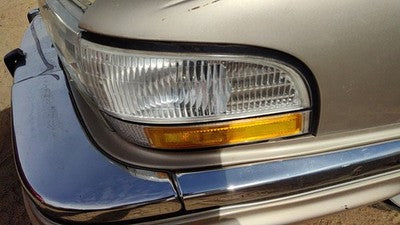 91-96 Park Ave Ultra Driver Left Front Turn Signal Light Lamp Fender Mounted