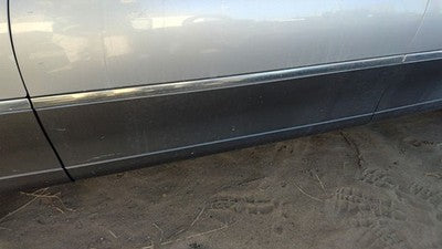 98-11 Lincoln Town Car Driver Left Front Moulding From Door Trim Strip Silver