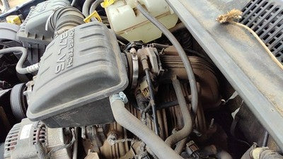 2002-2003 Jeep Liberty Throttle Body Valve Oem With Sensors 3.7L 53031143