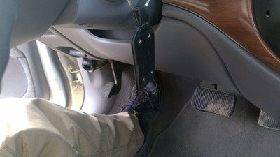 1998-1999 Mercury Sable Lower Dash Under Column Knee Bolster Trim Panel Gray N2