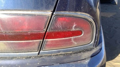 1998-2004 Buick Park Ave Passenger Right Tail Light Brake Lamp Oem Rear 16525982