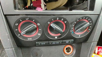 2004-2006 Mazda 3 Temperature Control Module In Dash Heater Ac Head Unit Oem