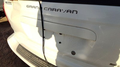 01-07 Grand Caravan Rear Liftgate Handle Trim License Plate 5019201Aa White Pw1