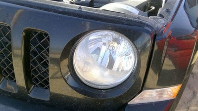 2007-2017 Jeep Patriot Driver Left Head Light Oem Front Lamp With Bracket