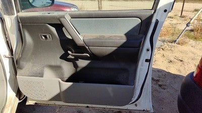 2004 Nissan Titan Passenger Right Front Door Trim Panel With Switches W Graphite