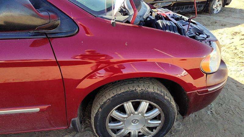 2001-2007 Chrysler Town & Country Fender RH