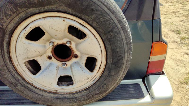 1989-1998 Suzuki Sidekick Back Door RH