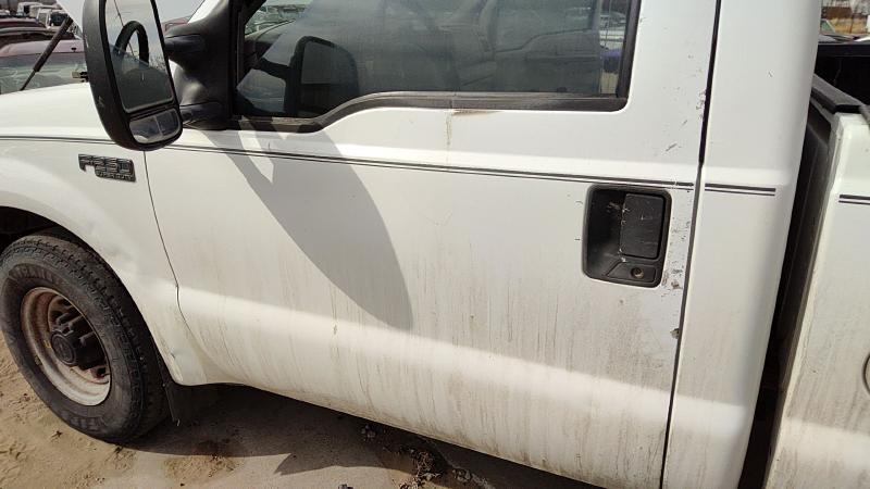 1999-2007 Ford F250 Super Duty Pickup Front Door LH
