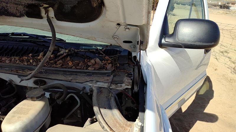 1999-2007 GMC Sierra 1500 Pickup Hood Hinge RH