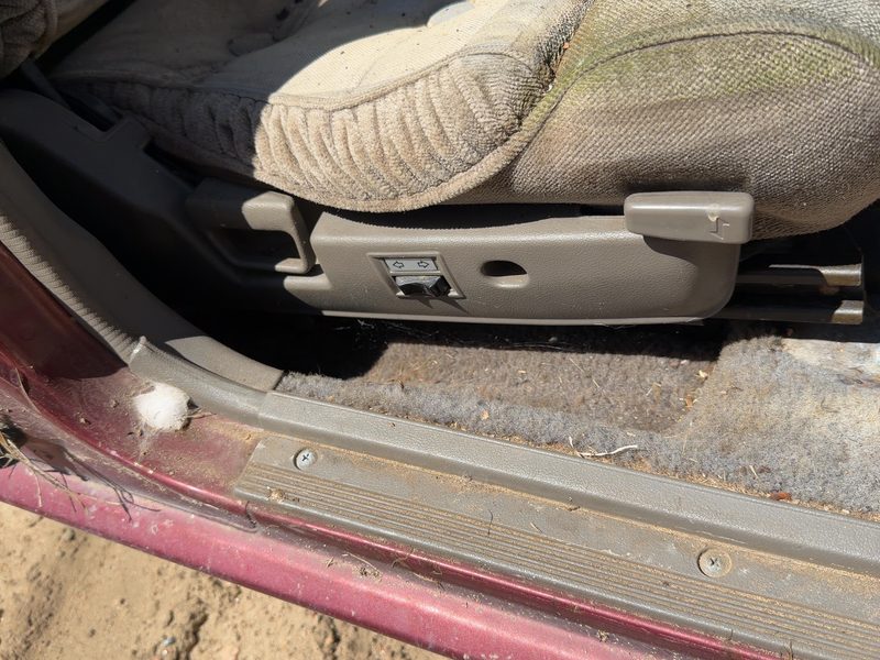 1987 Nissan Maxima Seat Track RH