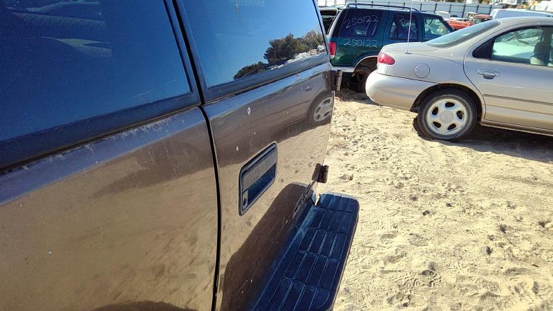 1992-1999 Chevy/gmc Suburban 1500 Series Back Door Shell RH