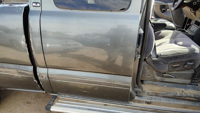 1999-2007 GMC Sierra 2500 Pickup Rear Door RH