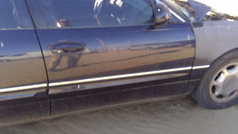 1997-2005 Buick Park Avenue (80&up) Front Door RH
