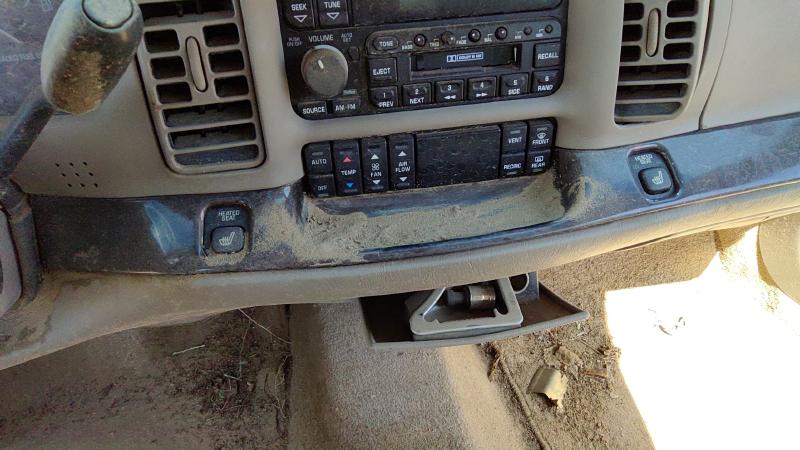 1997-1998 Buick Park Avenue (80&up) Dash Panel