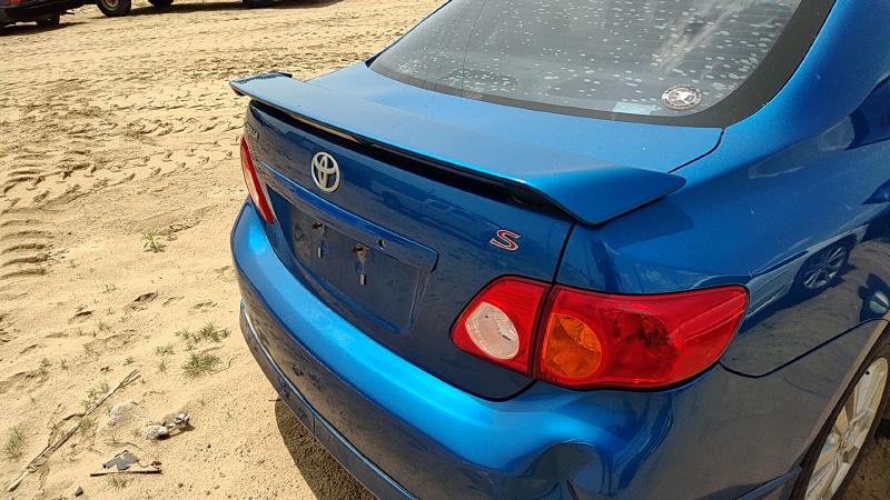 2009-2010 Toyota Corolla (also See FX 87-88) Trunk/Decklid/Hatch/Tailgate