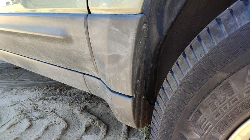 2001-2007 Ford Escape Fender Moulding RH