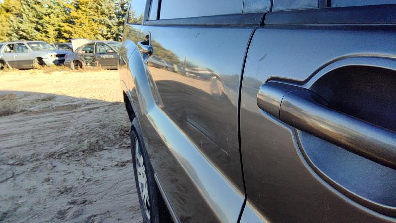 2004-2011 Mitsubishi Endeavor Rear Door RH