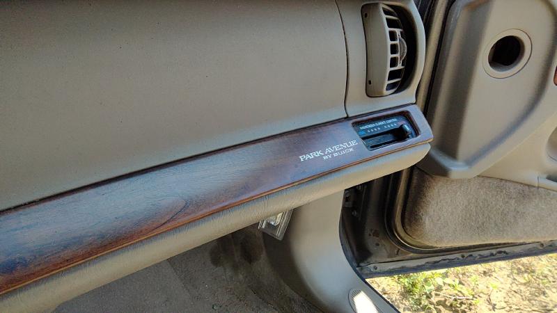 1999-2005 Buick Park Avenue (80&up) Dash Panel