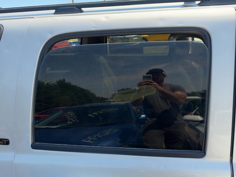 2000-2007 Chevy/gmc Suburban 1500 Series Rear Door Glass/Window RH
