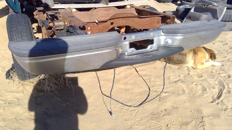 1999-2007 Ford F250 Super Duty Pickup Rear Bumper Assembly