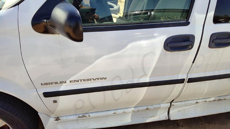 2005-2009 Chevrolet Uplander Front Door LH