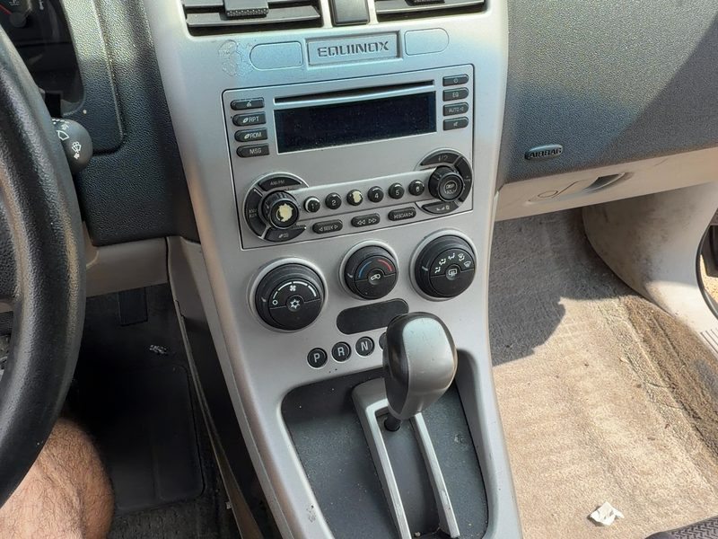 2006 Chevrolet Equinox Dash Panel