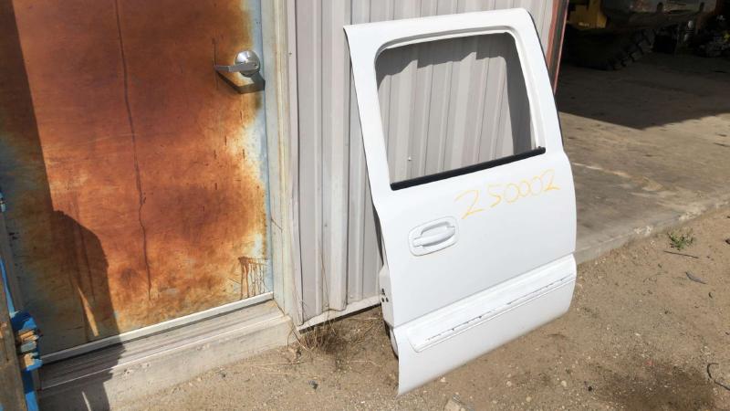 2000-2007 Chevy/gmc Suburban 1500 Series Rear Door RH