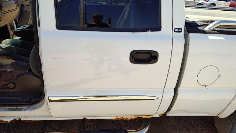 2000-2007 GMC Sierra 1500 Pickup Rear Door LH